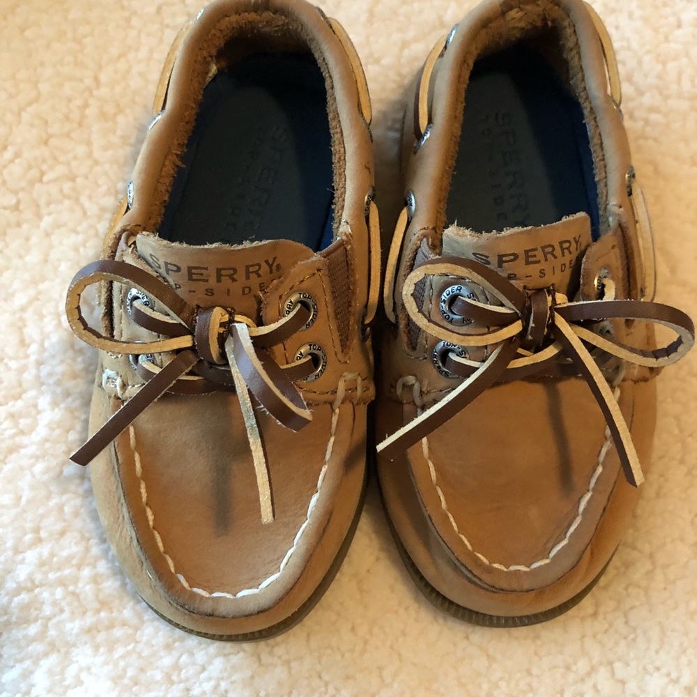 Toddler sperry - Picture 2 of 2